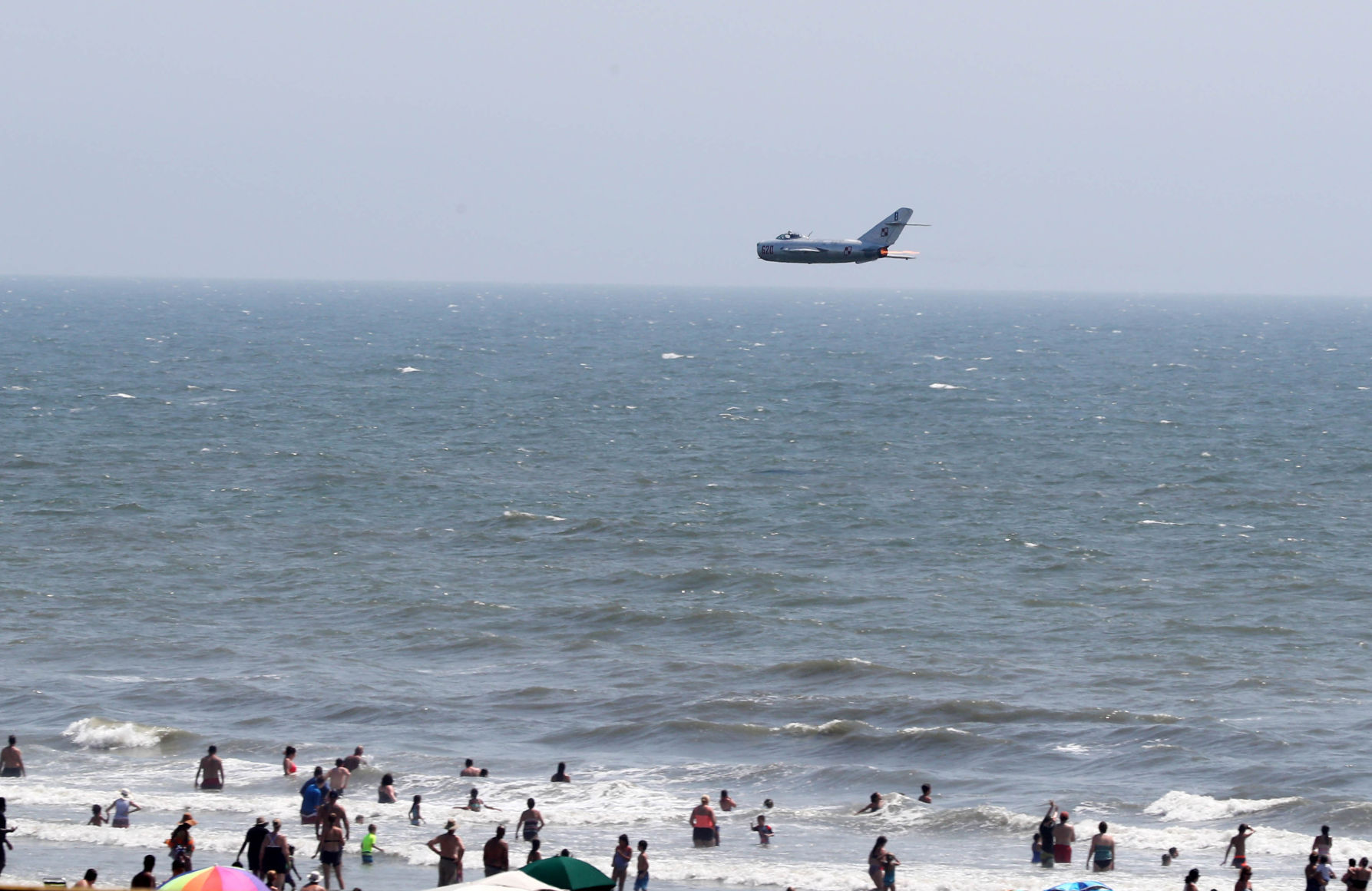 Planes practice before Airshow in AC
